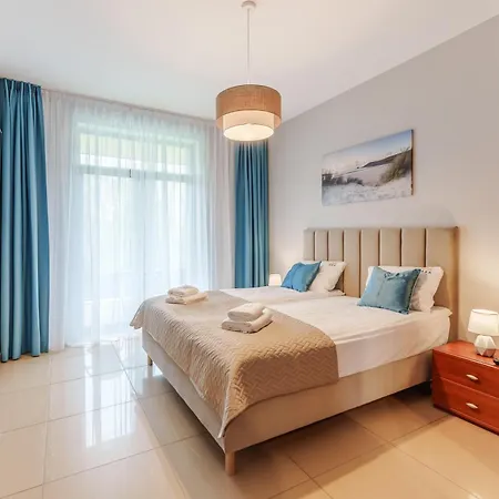 Laba Diune Z Parkingiem Apartament *