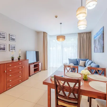 Apartament Laba Diune Z Parkingiem