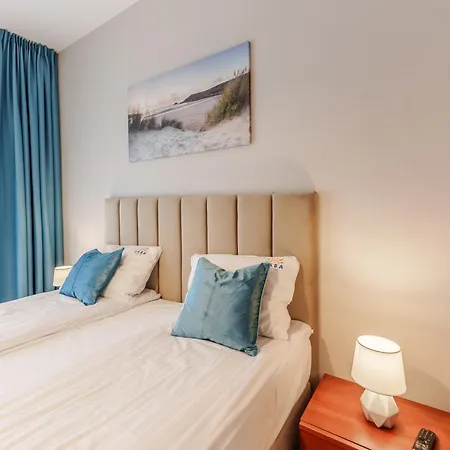 Laba Diune Z Parkingiem Apartmán *